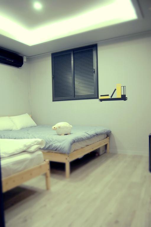 Istay Hongdae Сеул Номер фото