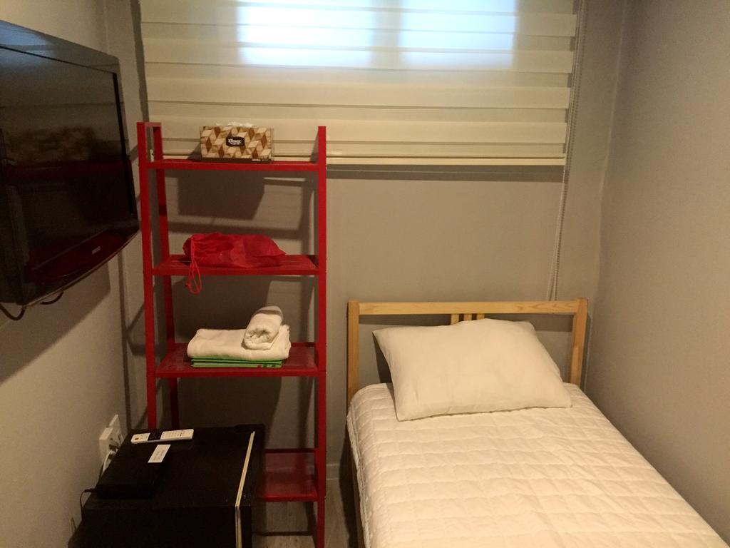 Istay Hongdae Сеул Номер фото